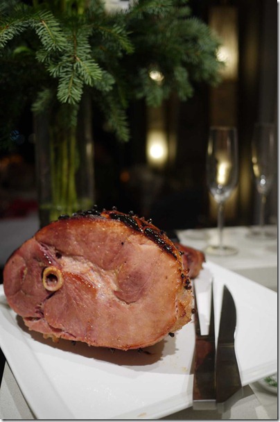 Fig and brandy glazed ham