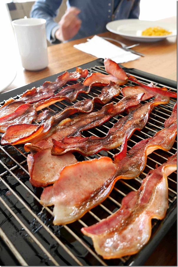 Streaky grilled bacon