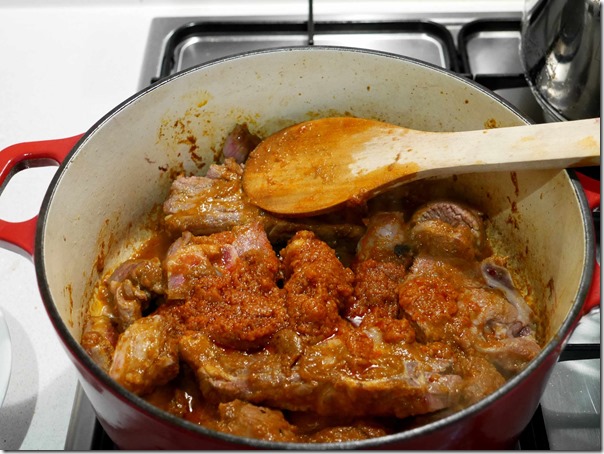 Stir in Punjabi tomato curry sauce